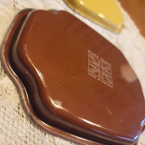 VTG Small English Tin Tea Trays Set Of 2 - Picture 12 of 15